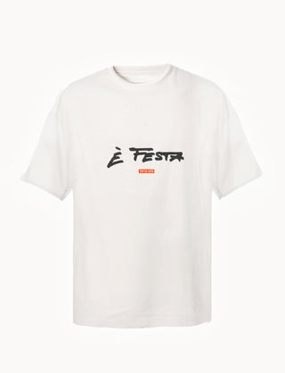 T-shirt Bianca "È Festa"
